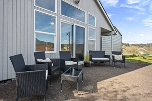 Terrace/patio - Direct Riverfront Home w/ Private Dock, Game Room, Deck, Amazing Views, Just 4 Miles to Beach (Nehalem)