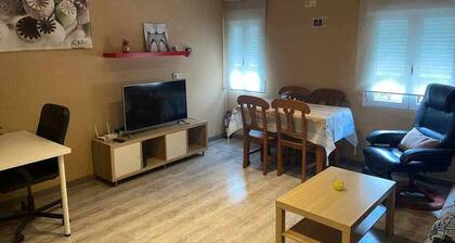 Charming 3 Bedroom Apartment in Petrer, Spain