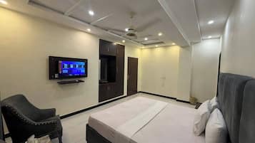 Deluxe Room | Free WiFi