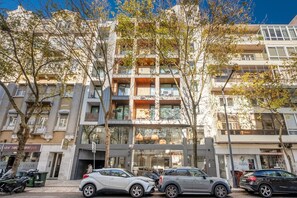Exterior - GuestReady - Charming Lisbon Retreat with Balcony (Lisbon)