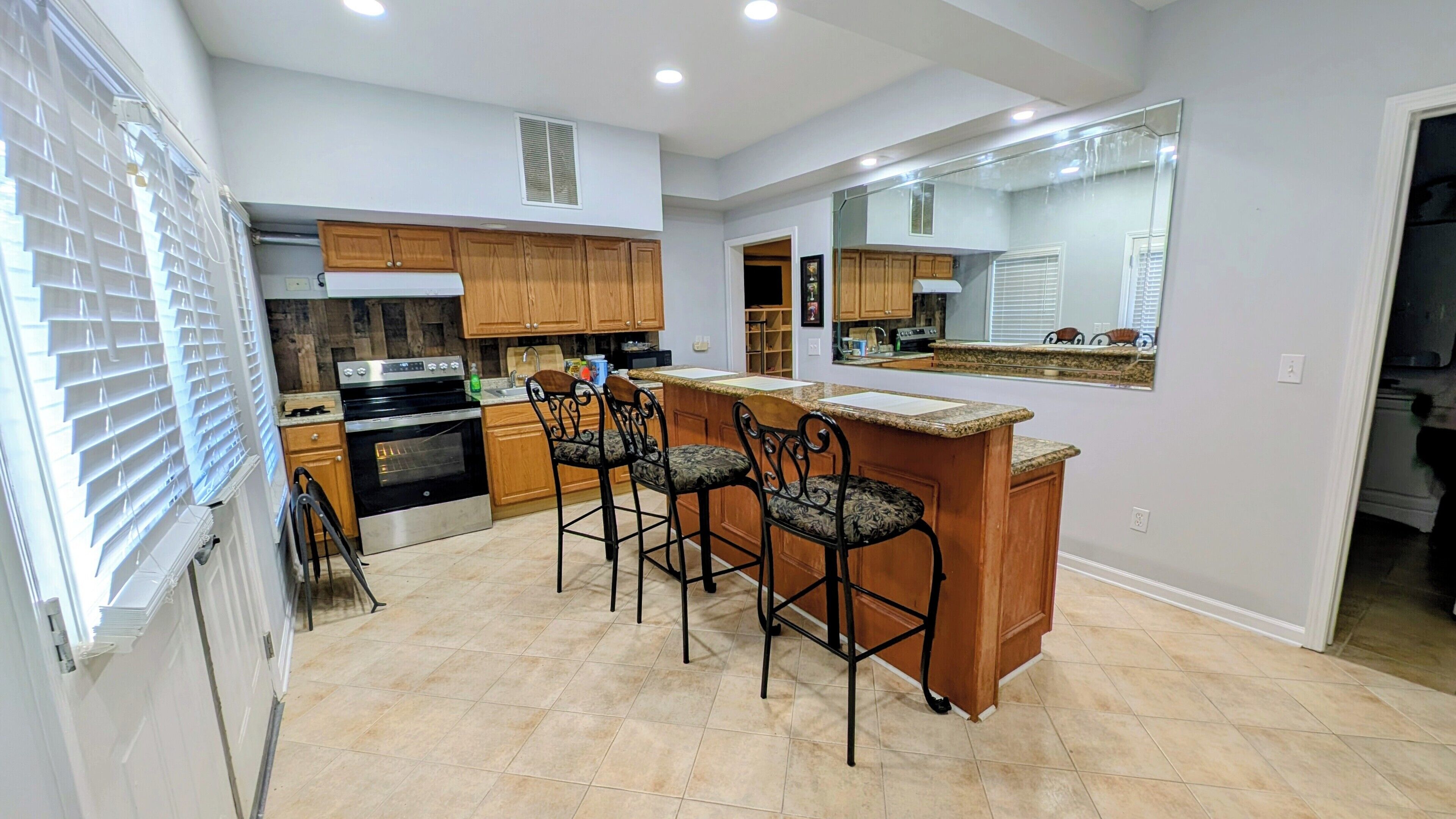 微波炉、烤箱、炉灶