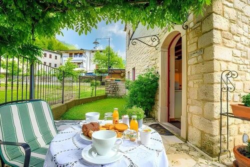 Prosecco Hills Holidays: una fantastica casa con giardino e camino