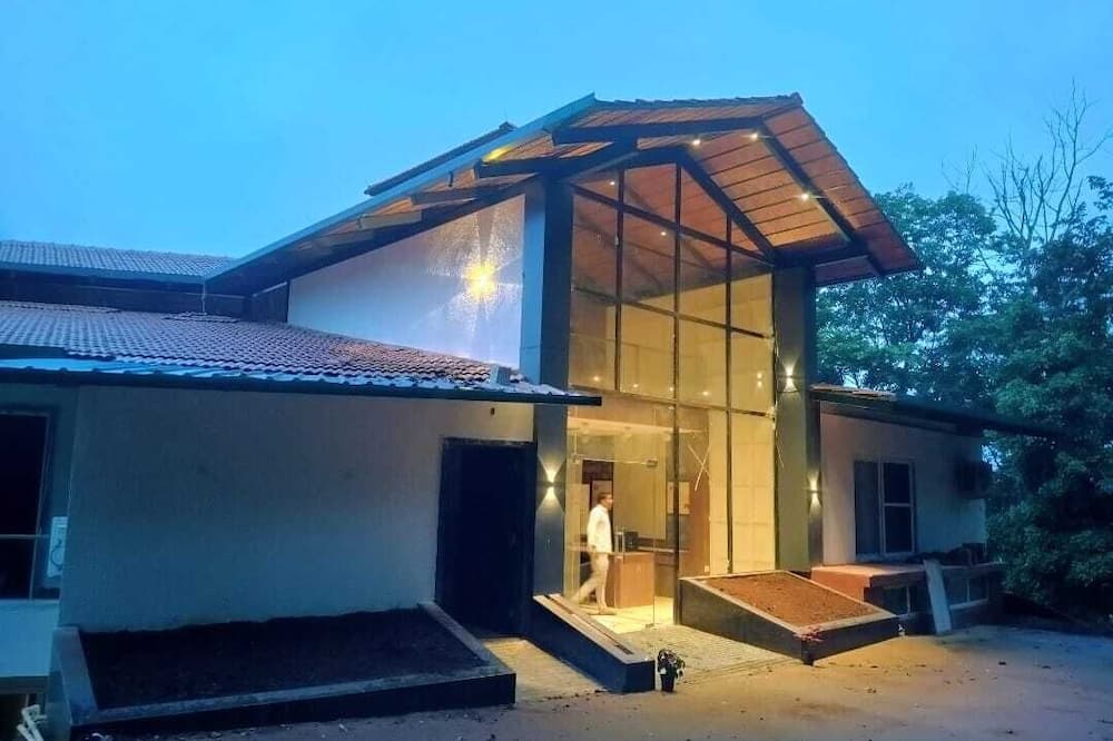 Lords Riverside Resort Muduba - A Wellness Nature Retreat - Andagoli