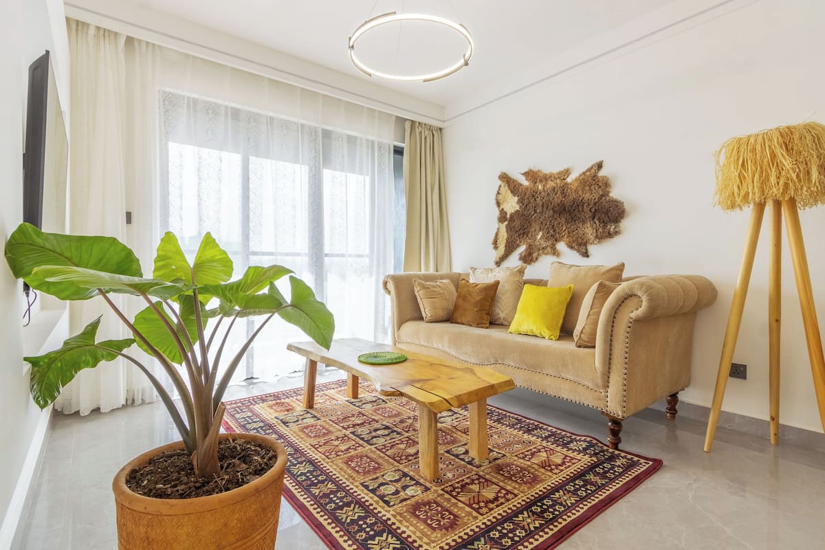 TV connectée de 50 pouces avec chaînes numériques, services de streaming