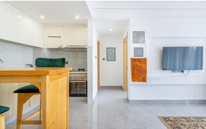 Doppia Comfort | Soggiorno | Smart TV 50 pollici con canali digitali, servizi in streaming