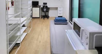 Bunker APT #201, Seoul Rental Apartment Fully Furnished. Miasageori Subway Line4