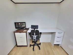 Interior - Bunker APT #201, Seoul Rental Apartment Fully Furnished. Miasageori Subway Line4 (Seoul)