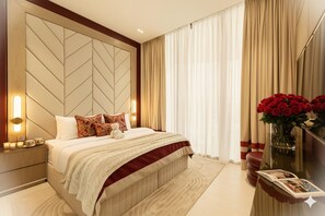 Deluxe Apartment, Balcony, City View | Premium bedding, memory foam beds, in-room safe, blackout drapes - Binghatti Royale - Luxury 1BR Haven (Dubai)