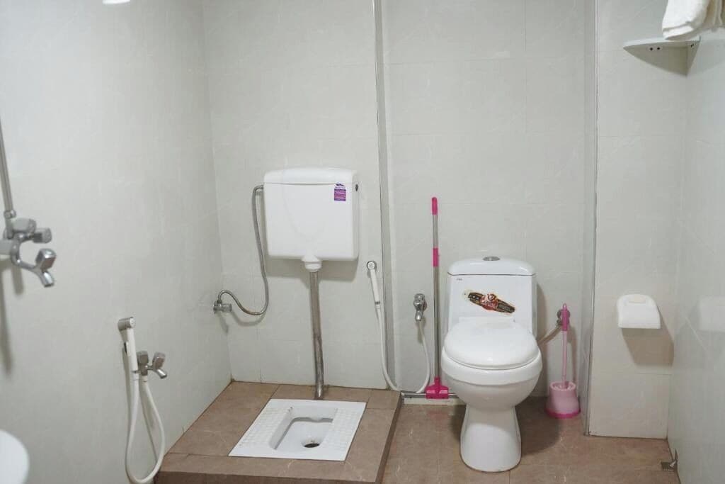 디럭스룸 | 욕실 | 샤워 시설, 타월, 비누, 화장지