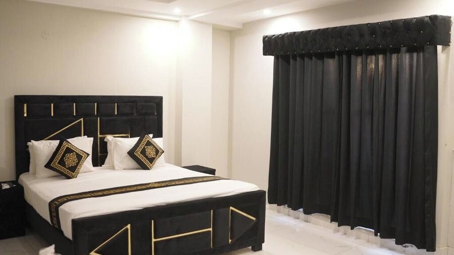 HOTEL GRAND PEARL GULBERG