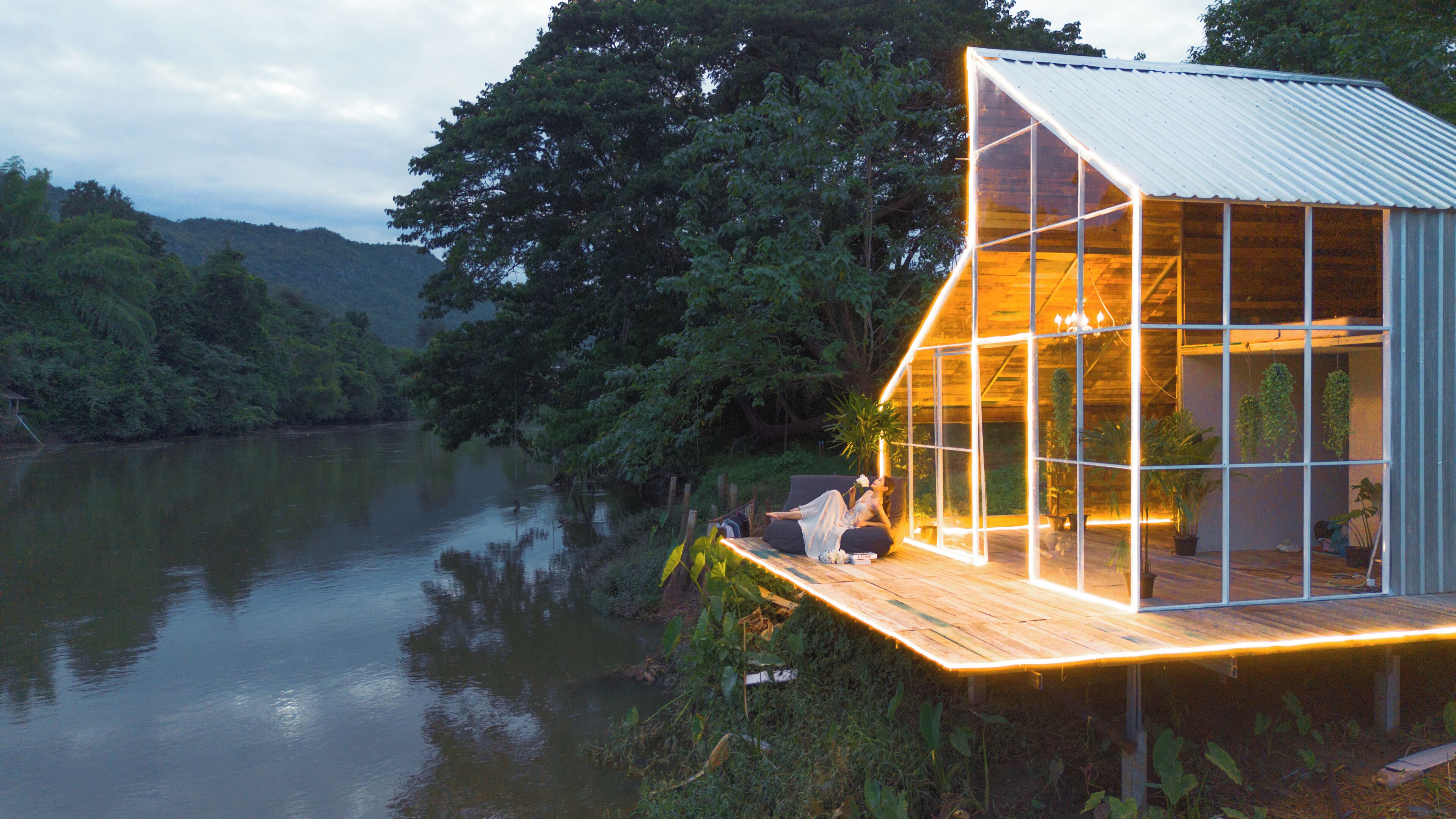 Villa with River View | Minibar, free WiFi, bed sheets