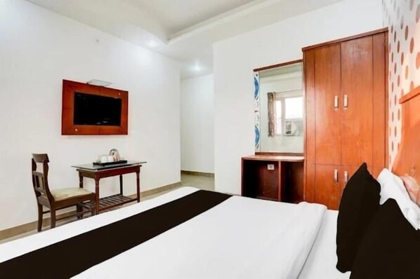 Free WiFi - LE ALFANSO BY AZAD RAM (NEW DELHI)