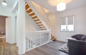 Interior - 5 bedroom beautiful home in CARTERET (CARTERET)