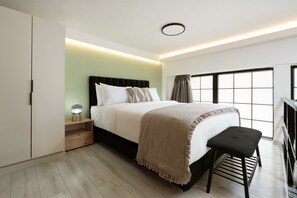 Athenian Loft | Una cassaforte in camera, tende oscuranti, insonorizzazione