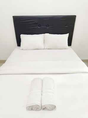 Family Apartment - Apartemen The Archies by Linkara (Jakarta)