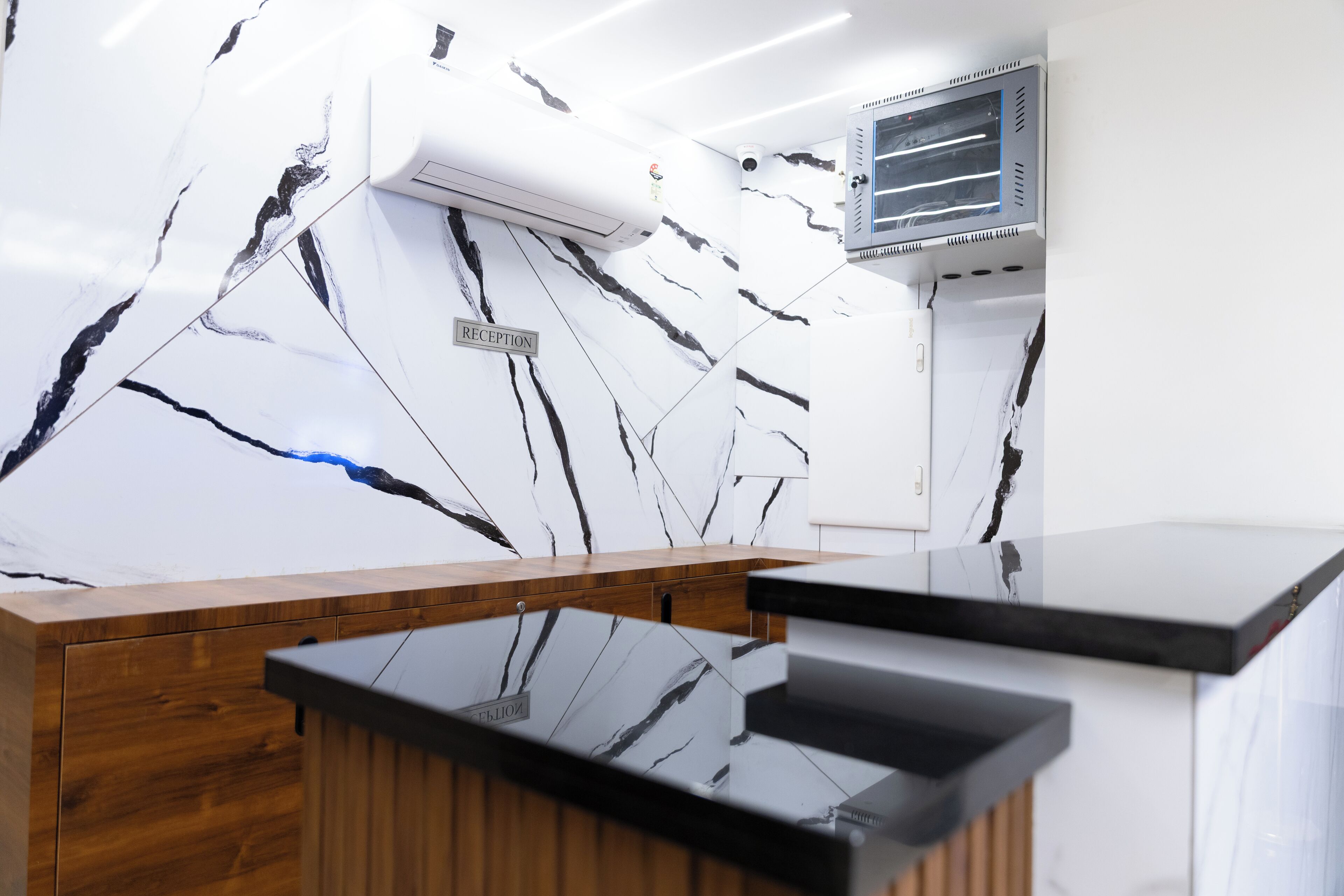 Fachada del alojamiento - Noche