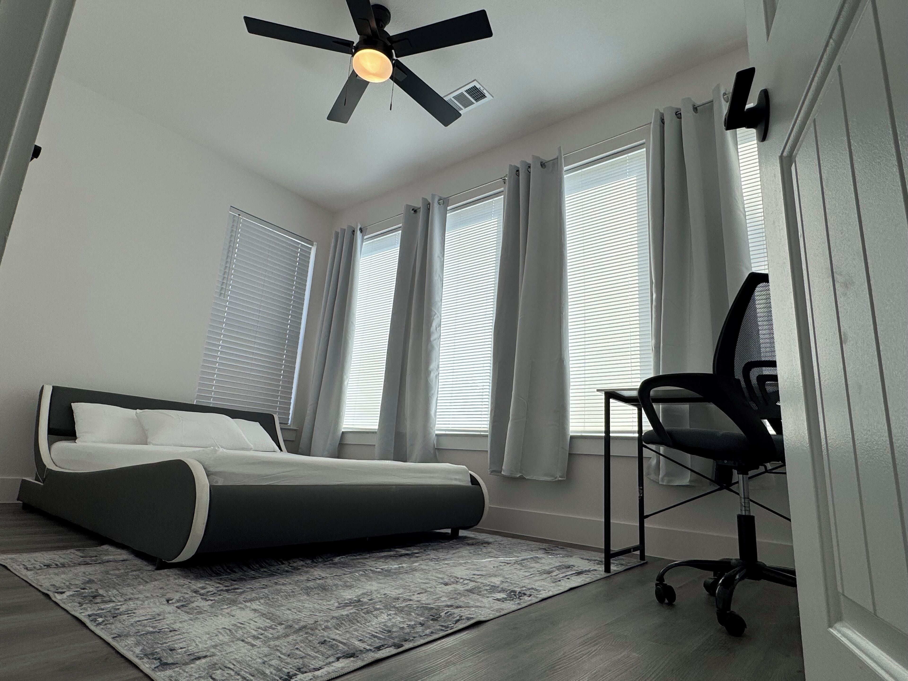 4 Schlafzimmer, WLAN, Bettwäsche