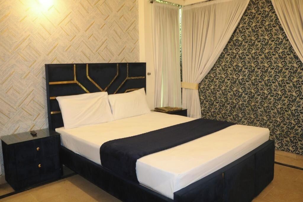 Deluxe Double Room | Free WiFi