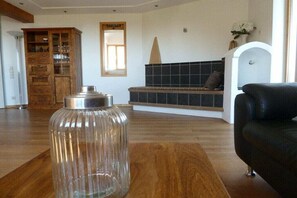 Interior - Beautiful attic apartment Comfortable holiday residence (Görwihl)