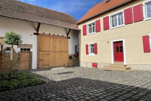 Exterior - Holiday home 1820 Comfortable holiday residence (Rittersheim)