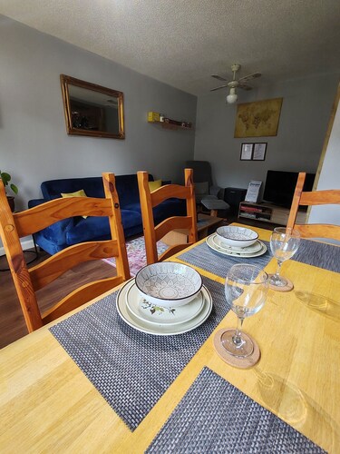 One Bedroom House, Sleeps 4, Bbq, Garden,
