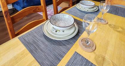 One Bedroom House, Sleeps 4, Bbq, Garden,