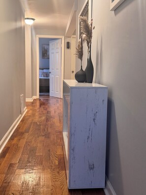Interior - Bold Luxury 2BR • Family Haven Close to Everything (Newark)
