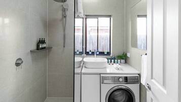 Bidet, towels, soap, shampoo