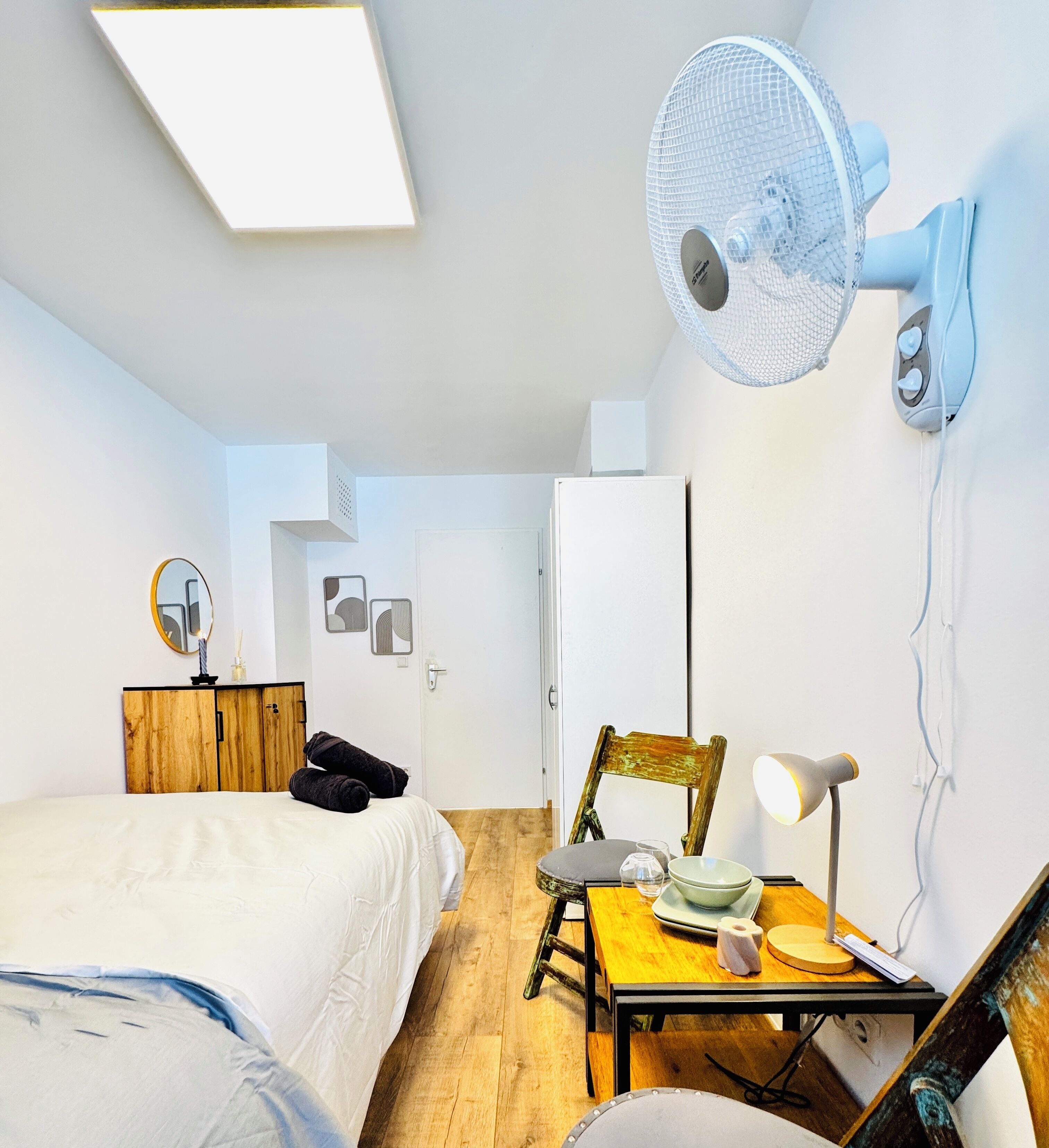 Basic-Zimmer | Bügeleisen/Bügelbrett, kostenloses WLAN