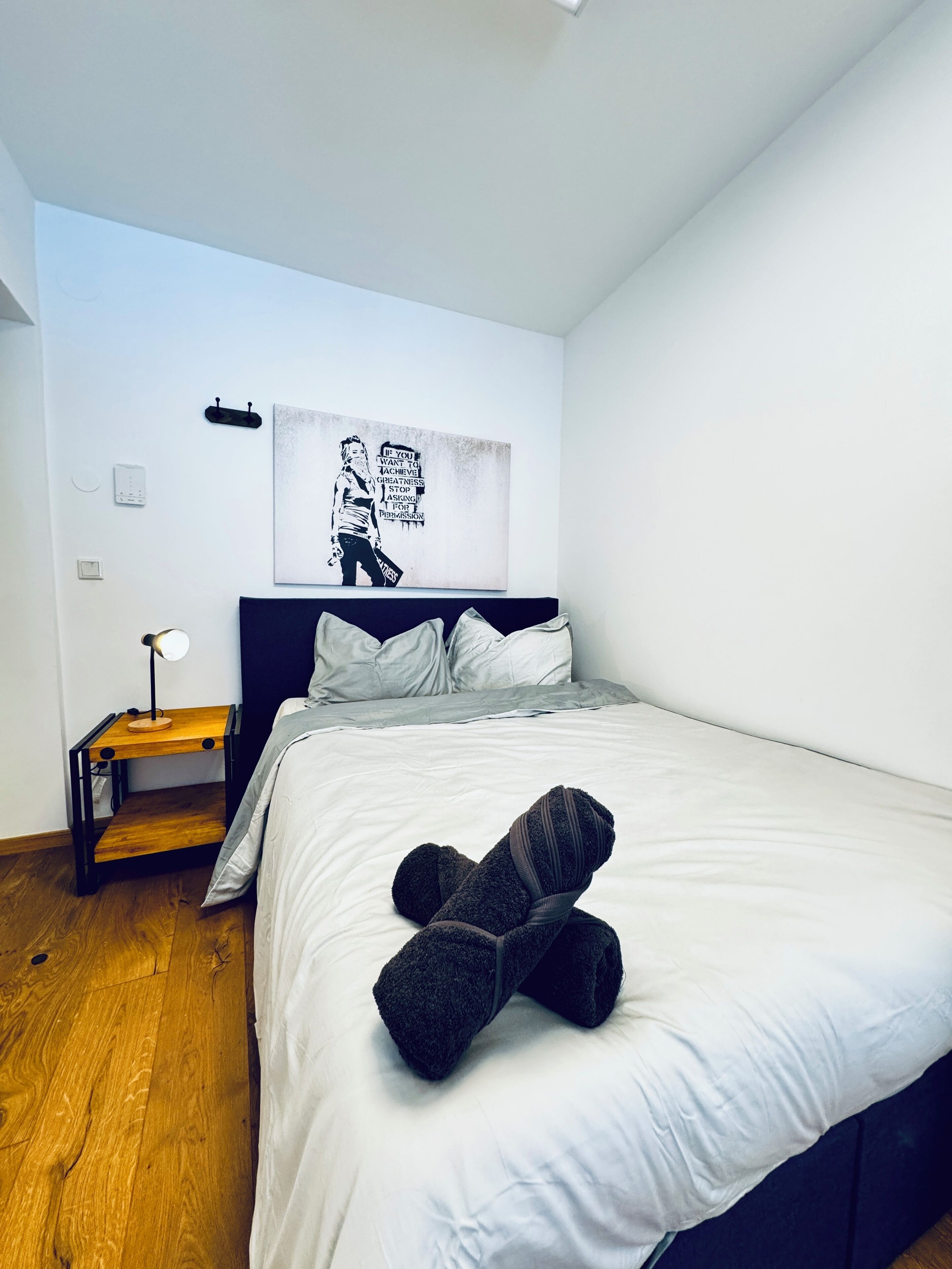 Basic-Zimmer | Bügeleisen/Bügelbrett, kostenloses WLAN