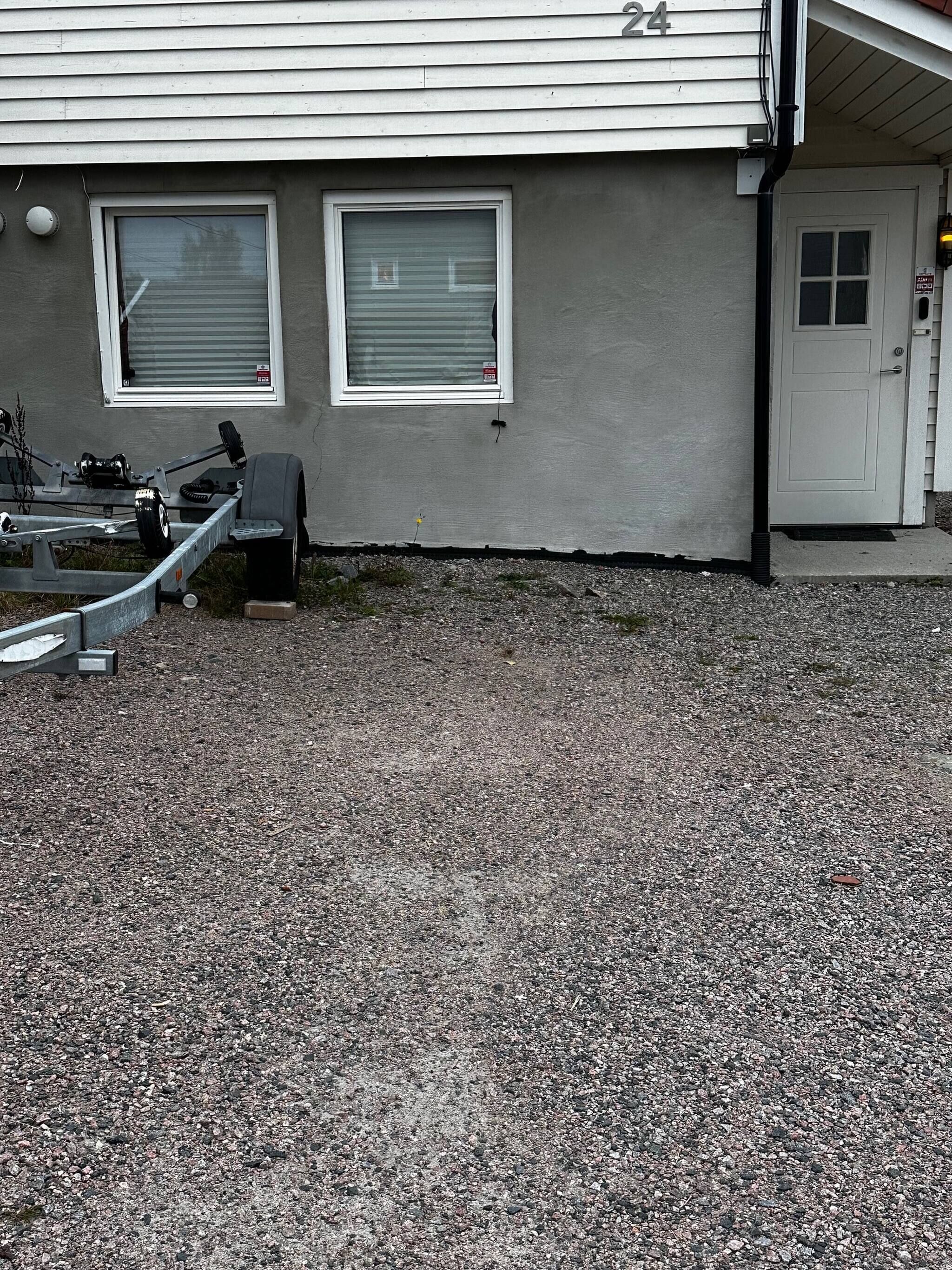 Apartment, 2 Bedrooms, Patio, Garden View | Property grounds