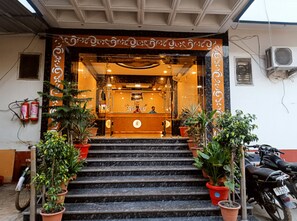 Interior entrance - Hotel Midway Madhepura (Madhepura)