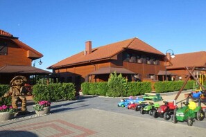 Esterni
