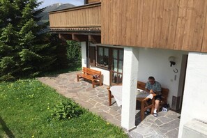 Outdoor dining - Holiday apartment with 1 bedroom (Krimml)