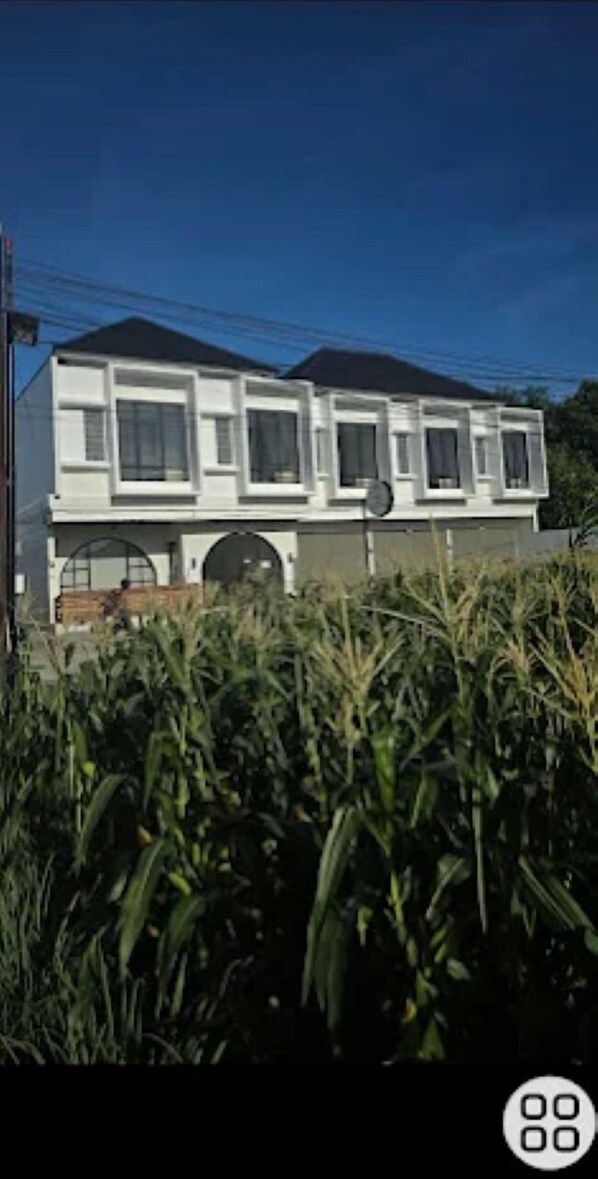 Alberca techada o al aire libre