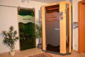 Interior - Holiday apartment with 2 bedrooms (Fulpmes)