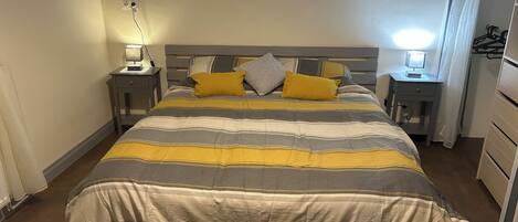 Strygejern/strygebræt, Wi-Fi, sengetøj