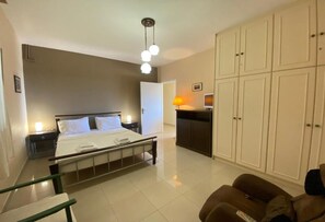 2 bedrooms, iron/ironing board, travel cot, free WiFi - Two Bedroom Apartment with Garden View - Suli Residences (Kefalonia)