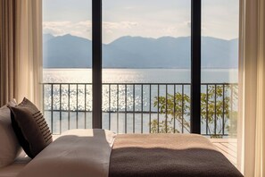 Premium Suite, Sea View | View from room - Dali Mountain and Lake View Hotel (Dali)