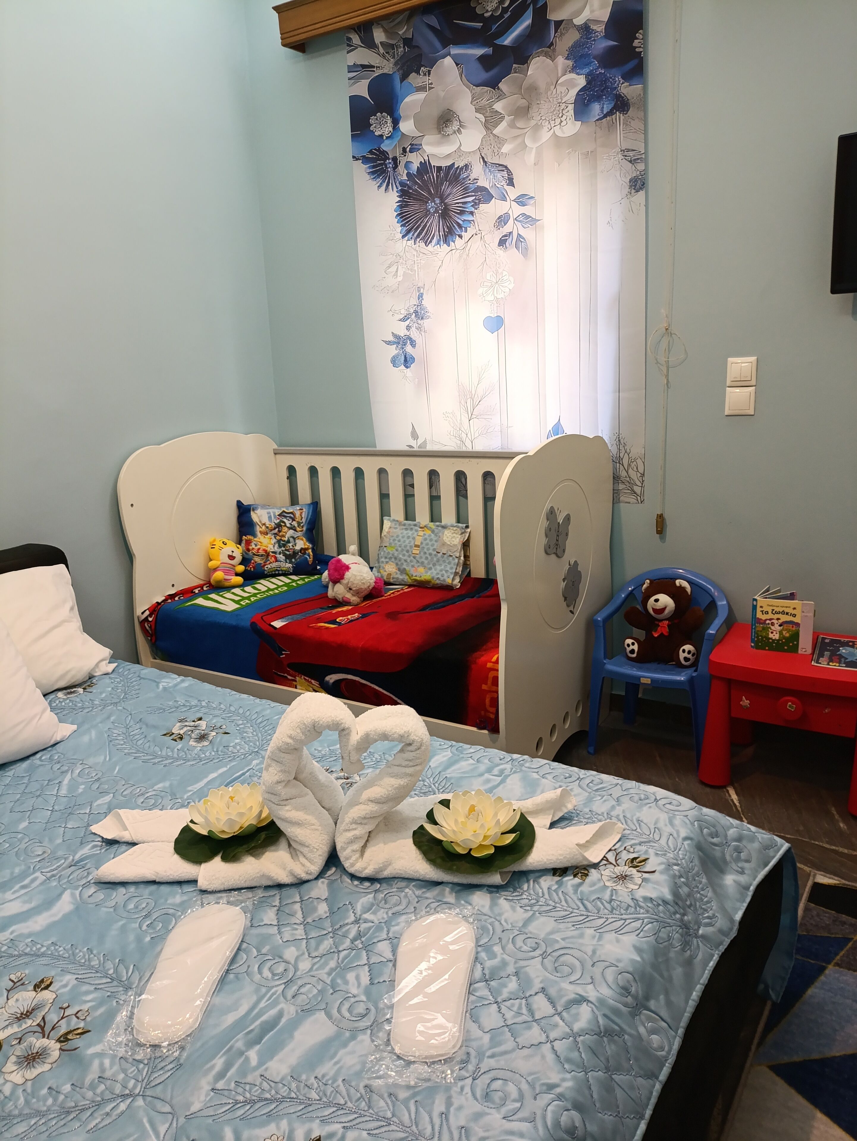 Apartamento clássico | Roupas de cama antialérgicas, berços grátis, camas extras/dobráveis