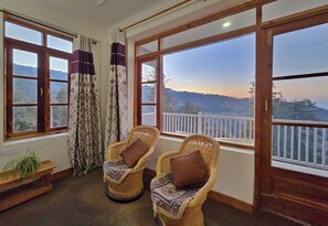 Kawasan tempat duduk lobi