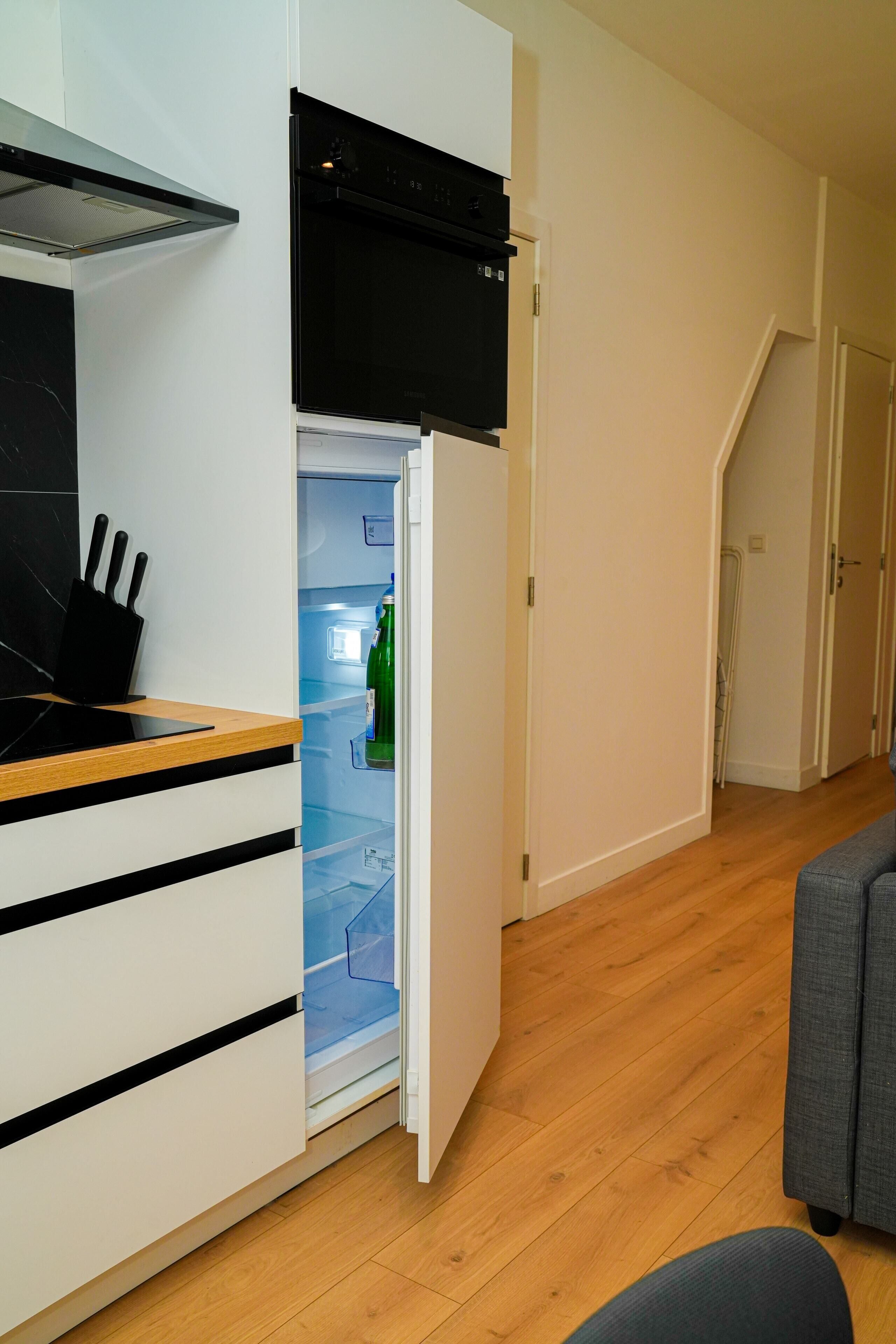 Lägenhet Basic | Eget kök | Kylskåp, ugn, spishäll och grytor/köksredskap