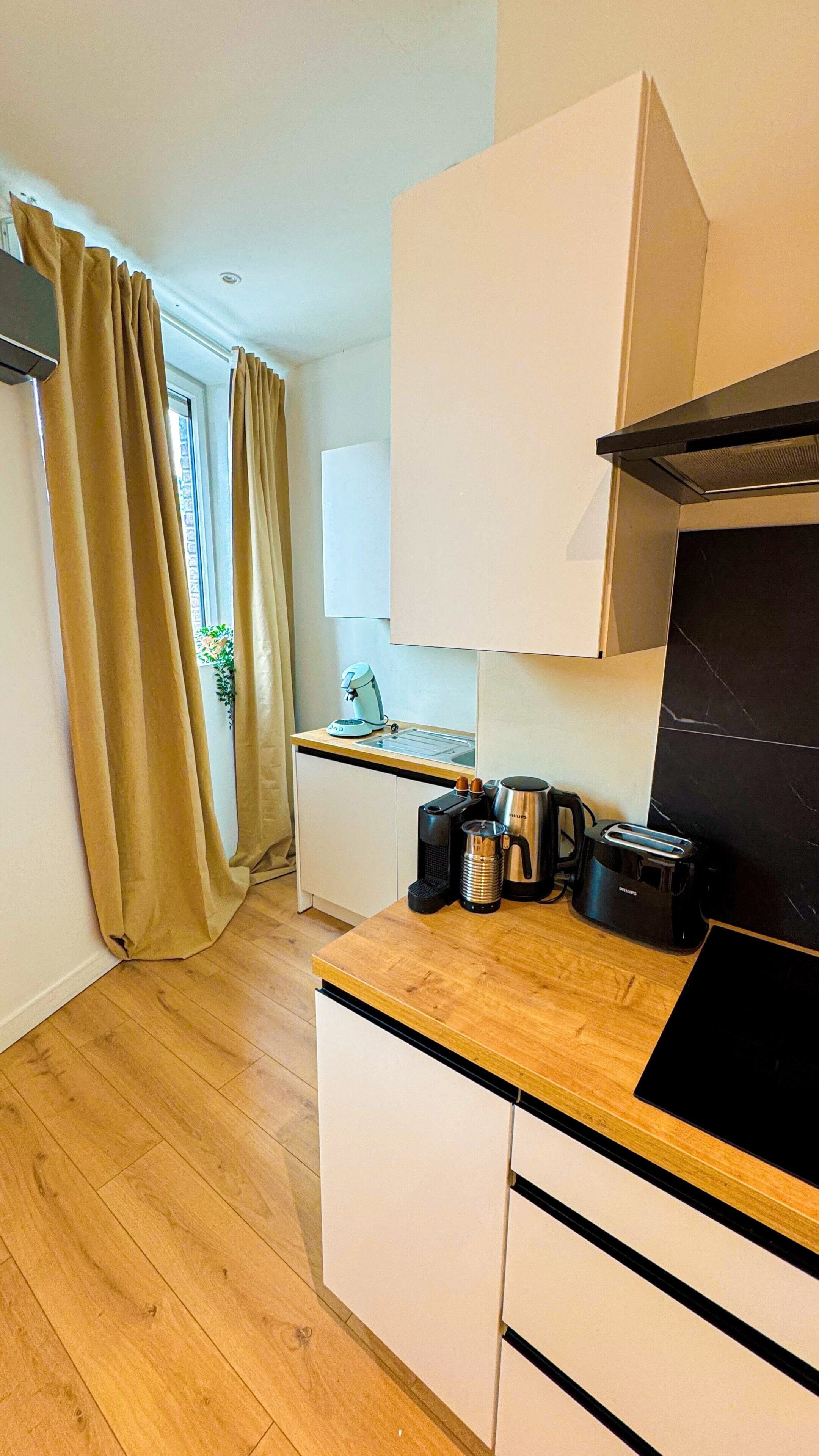 Basic Apartment | Private kitchen