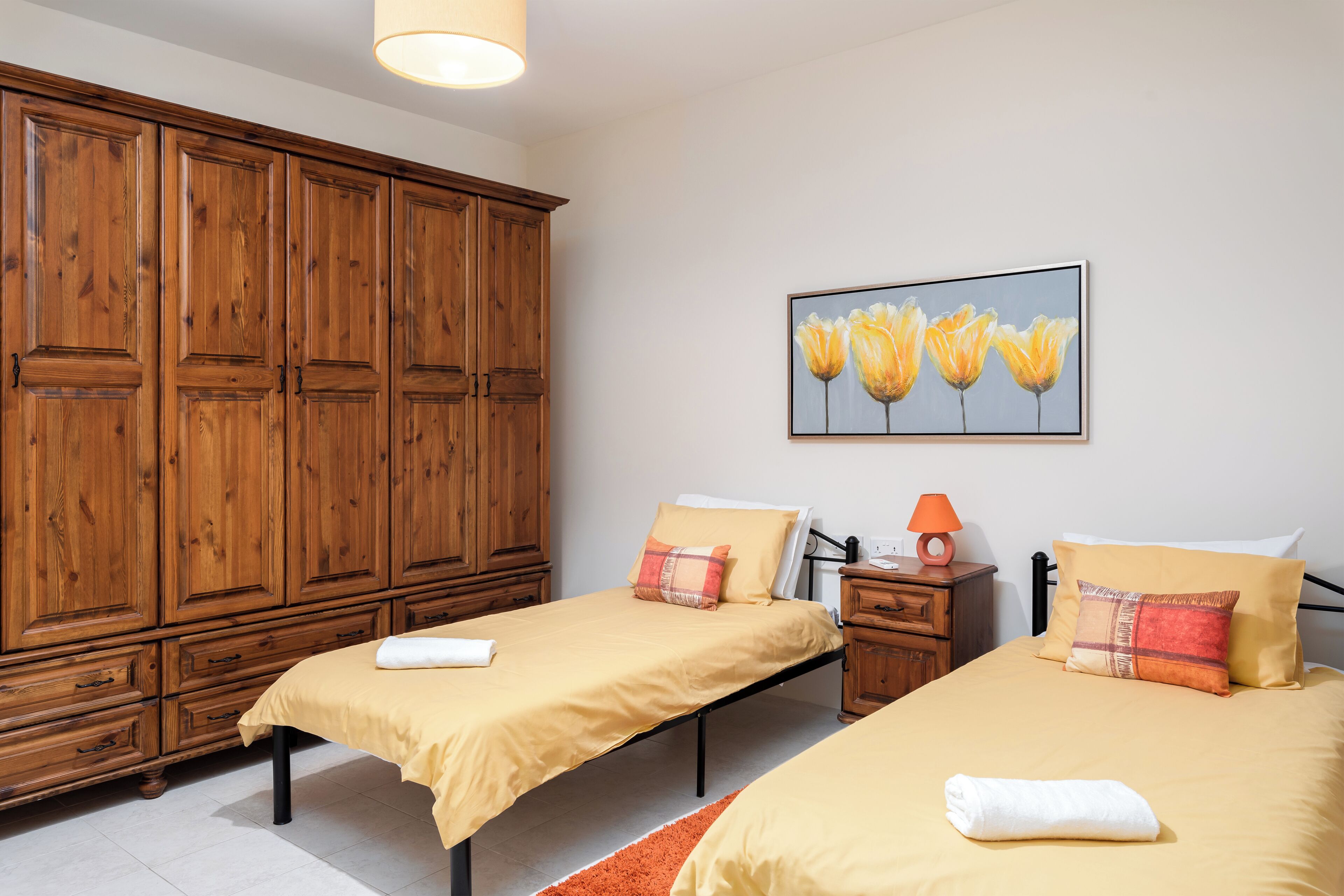 Apartment, 2 Bedrooms, Non Smoking, Kitchen | Blackout curtains, iron/ironing board, free WiFi