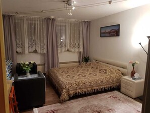 Bügeleisen/Bügelbrett, Bettwäsche