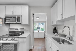 Cabin, 1 Queen Bed with Sofa bed (Family Bungalow) | Private kitchen - The Bungalows (Treasure Island)