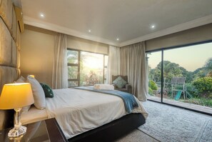 2 chambres, bureau, fer et planche à repasser, Wi-Fi gratuit