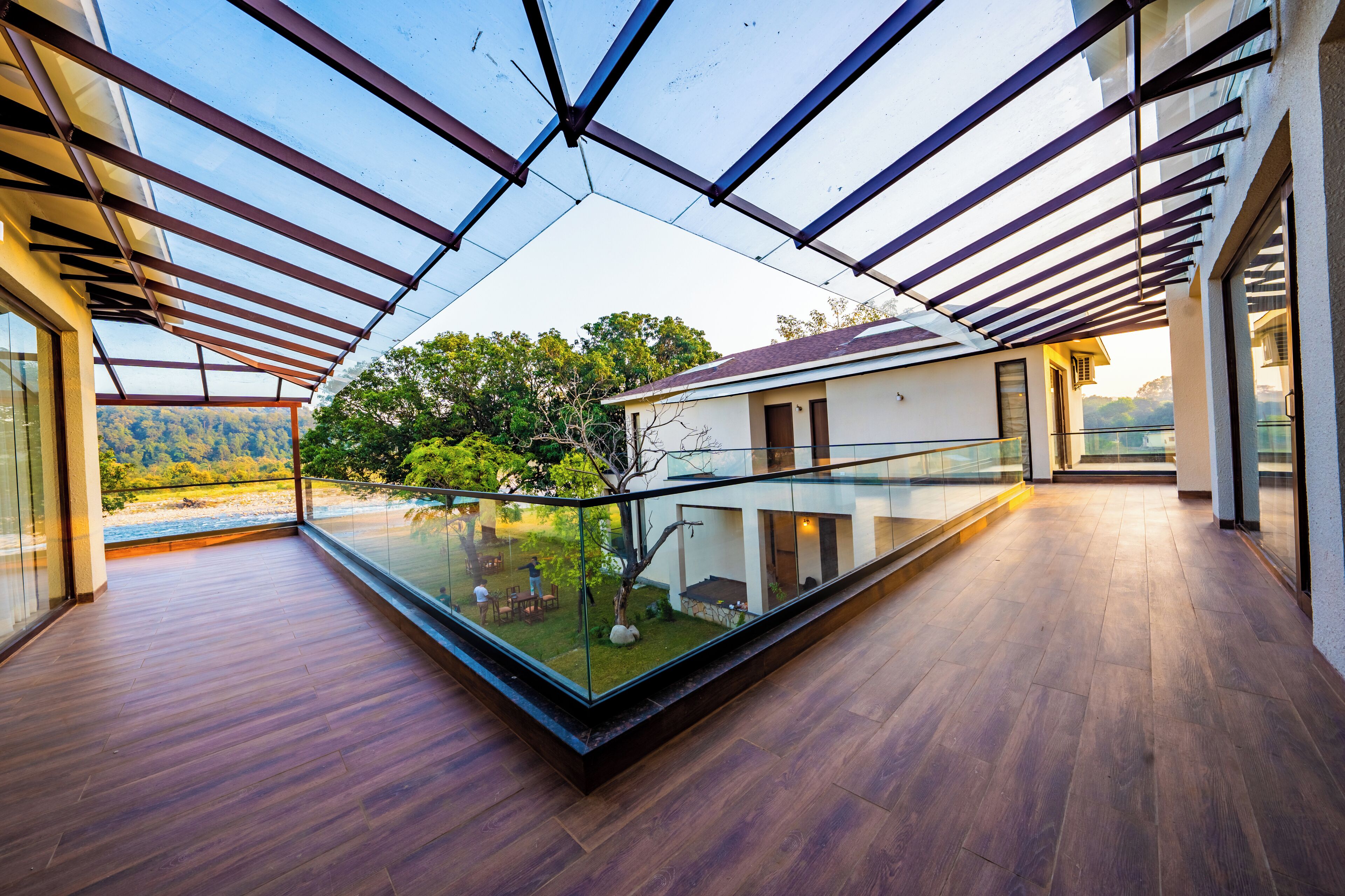 Presidential Suite with River View | Desk, laptop workspace, iron/ironing board, free WiFi