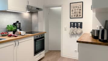 KylskÄp, ugn, spishÀll och diskmaskin