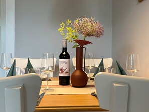 Dining - Holiday Apartment Gut Börtewitz with 50sqm, 1 Bedroom, for up to 3 Persons (Leisnig)